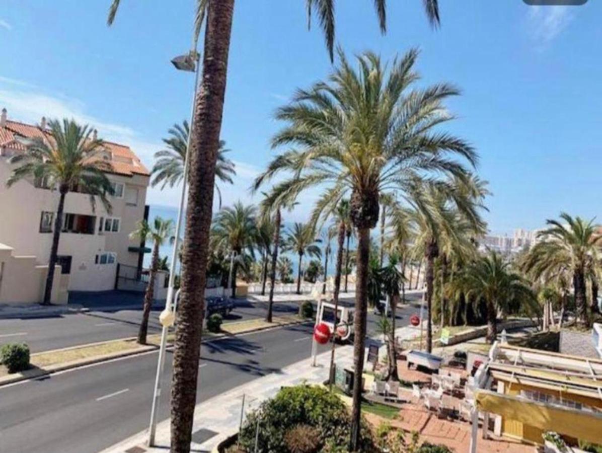 Appartamento Precioso Apartamento Cerca De La Playa. Benalmádena Esterno foto
